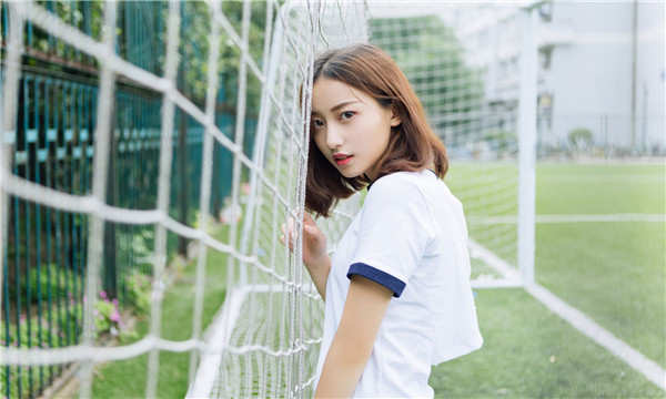 定结标题：揭开正规试管助孕费用，帮您实现代怀生子的梦想